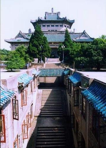 有关武汉大学的图片, 第4张图片